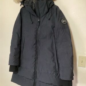 Canada Goose Navy Down Parka with Fur-Trim Hood - Navy - Large